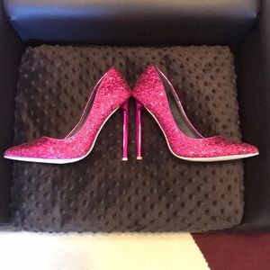 Metallic pink glitter high heels